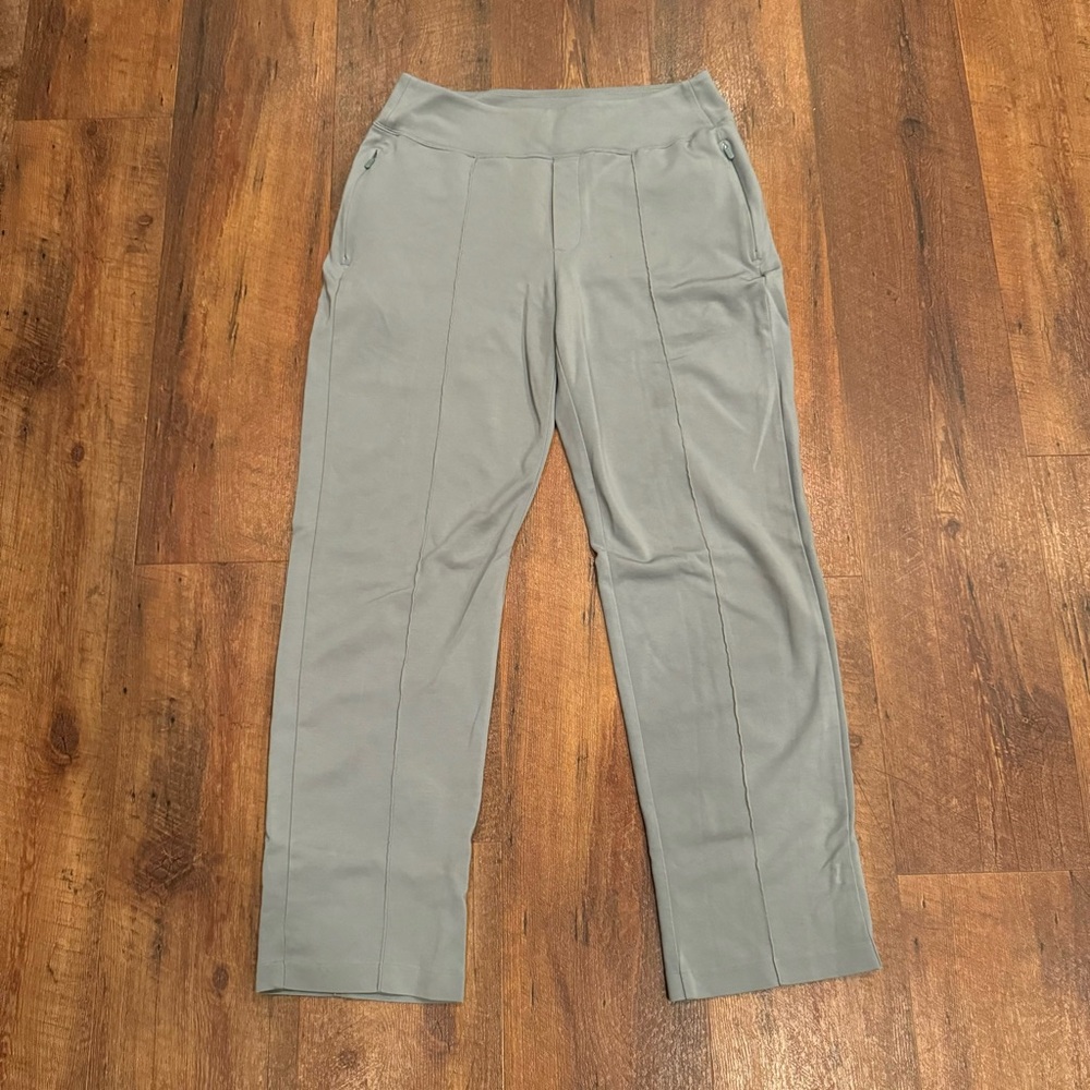 ATHLETA - Stretch Pants with Pockets / Green